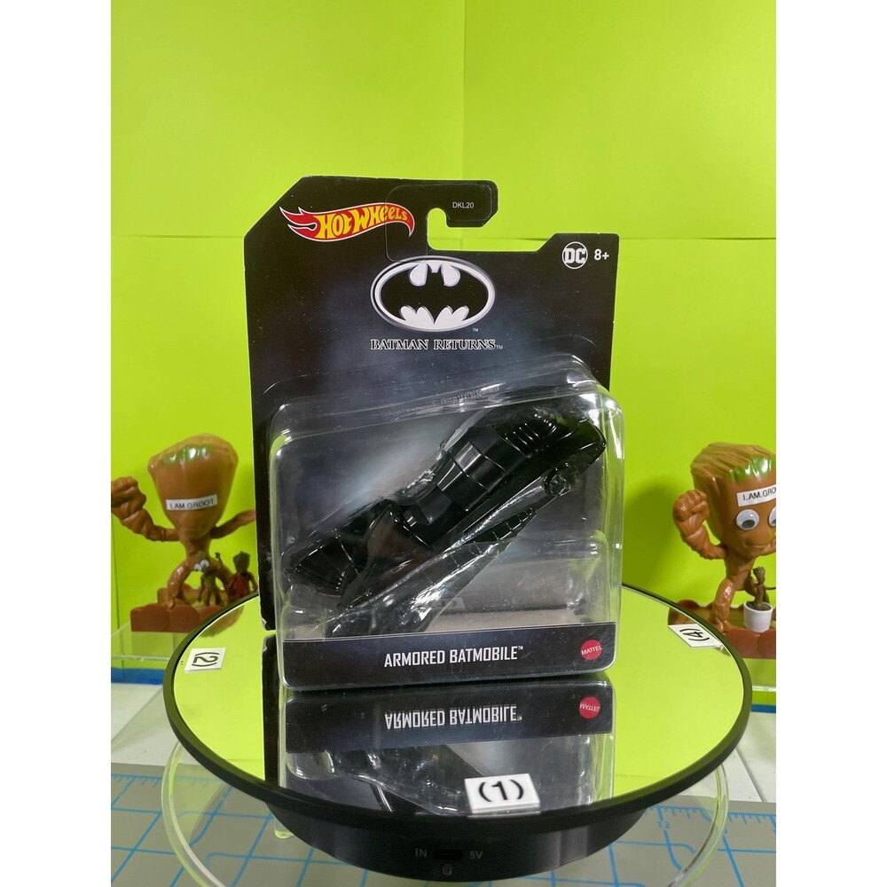 Hot Wheels Armored Batmobile Batman Diecast Die cast Car Vehicle
